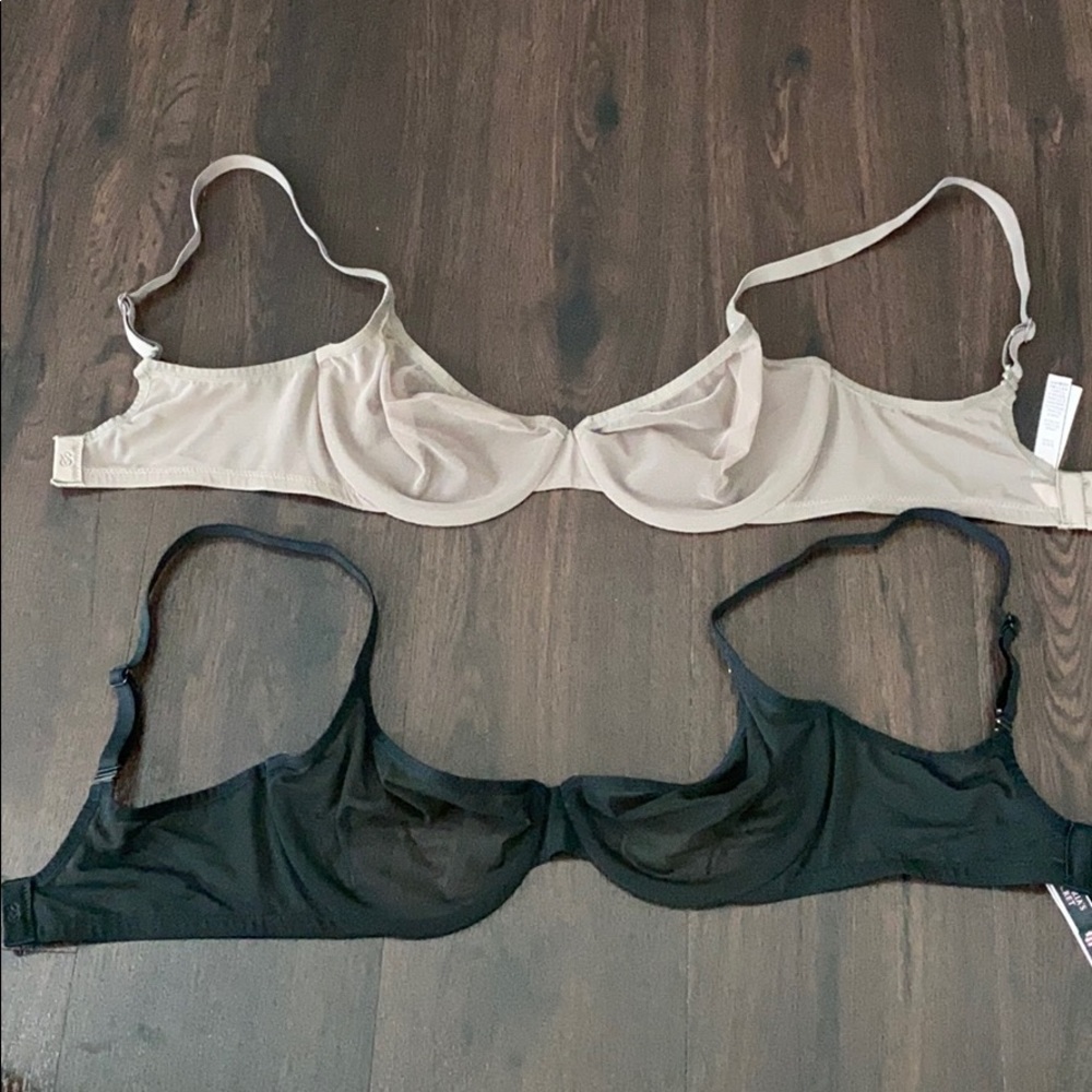 Victoria’s Secret mesh lace bra set of 2
